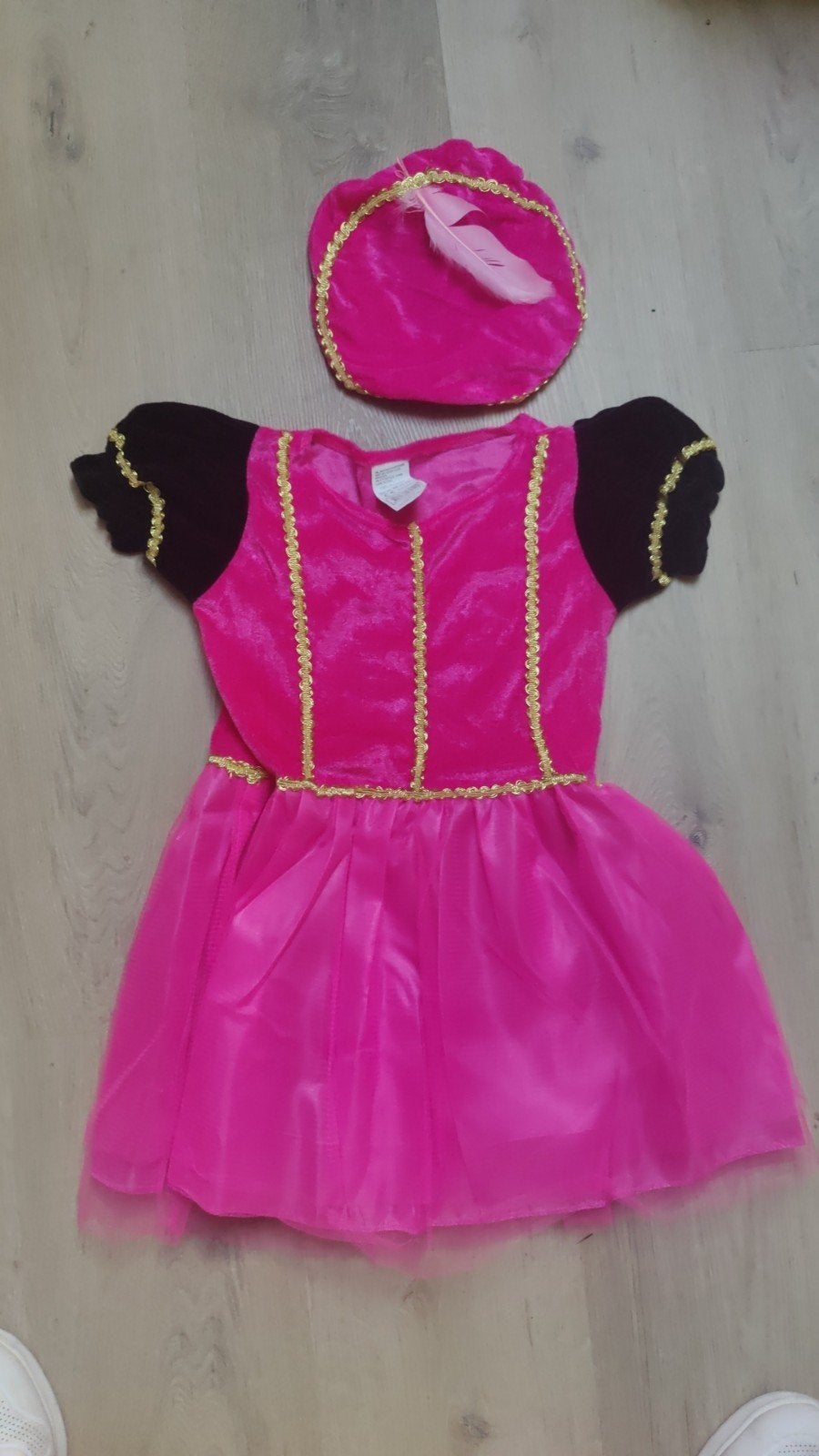 Nieuwe Pietenjurk roze voor 4-6 jaar, Diversen, Ophalen of Verzenden, Nieuw