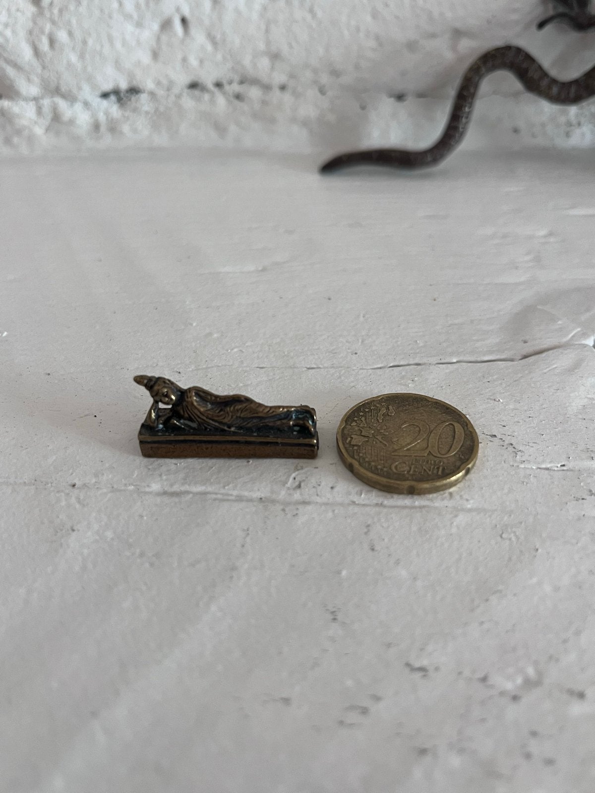 Mini bronzen Boeddha beeldje uit Thailand, Antiek en Kunst, Ophalen of Verzenden