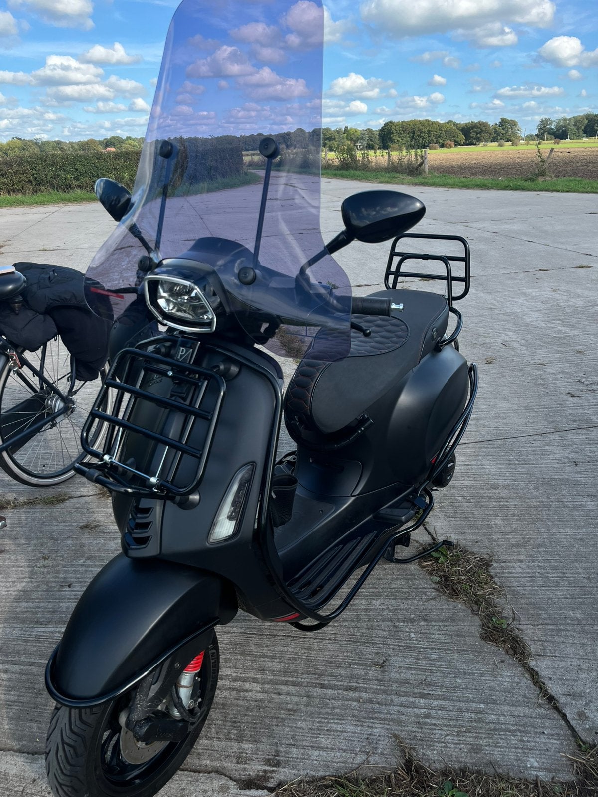 Vespa Sprint 2021 mat zwart (snor), Ophalen, Vespa S, Zo goed als nieuw, Benzine