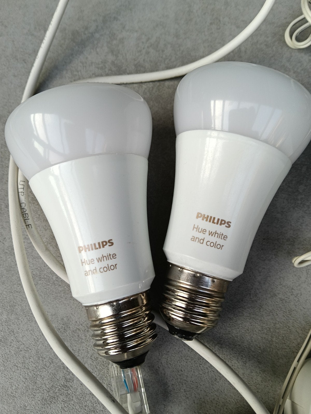 Philips Hue Starterset: 2 E27 lampen + Bridge, Meerkleurig, Modern, Kunststof, Draadloos