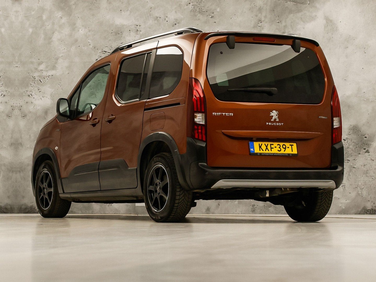 Peugeot Rifter 1.2 Puretech GT-Line (APPLE CARPLAY, NAVIGATI, Auto's, 12 maanden, Gebruikt, 1199 cc, Rifter