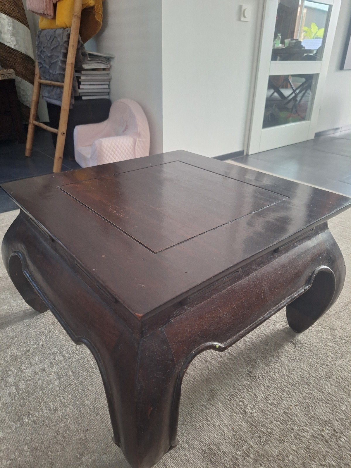 Set van 2 massief houten opium tafels 60x60x40, Ophalen of Verzenden