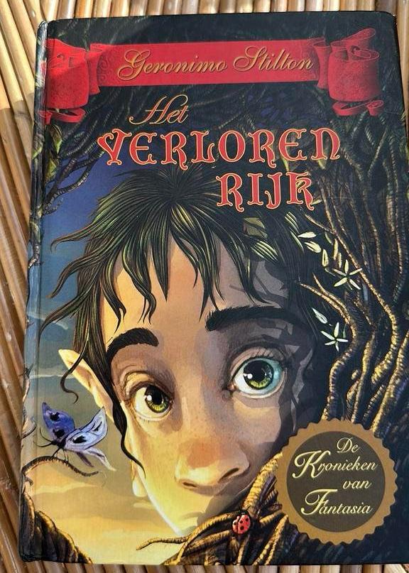 Geronimo Stilton Het verloren Rijk De kronieken van Fantasia, Ophalen of Verzenden, Zo goed als nieuw
