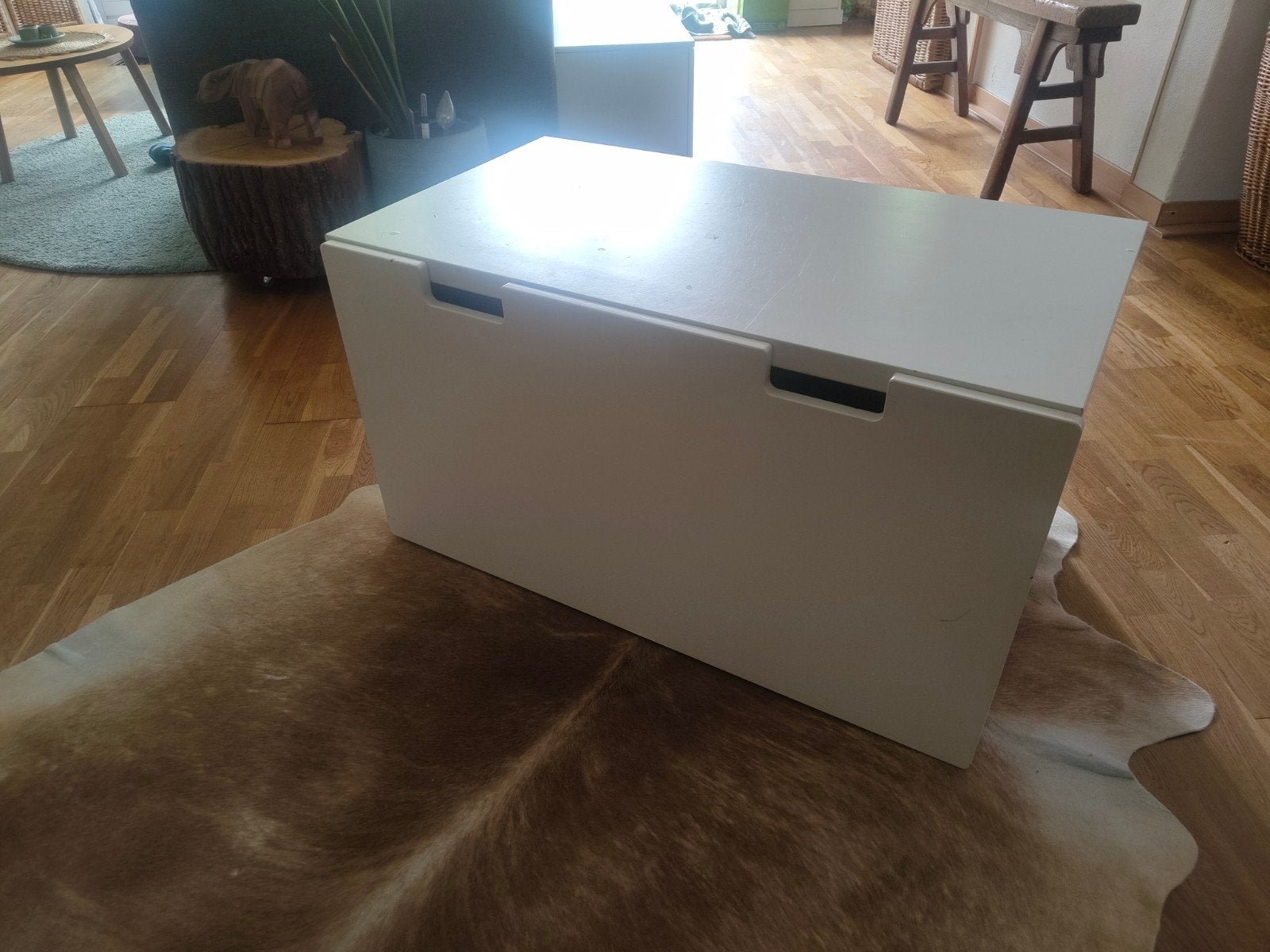 2x Ikea Stuva speelgoedkist / kinder bureau, Ophalen