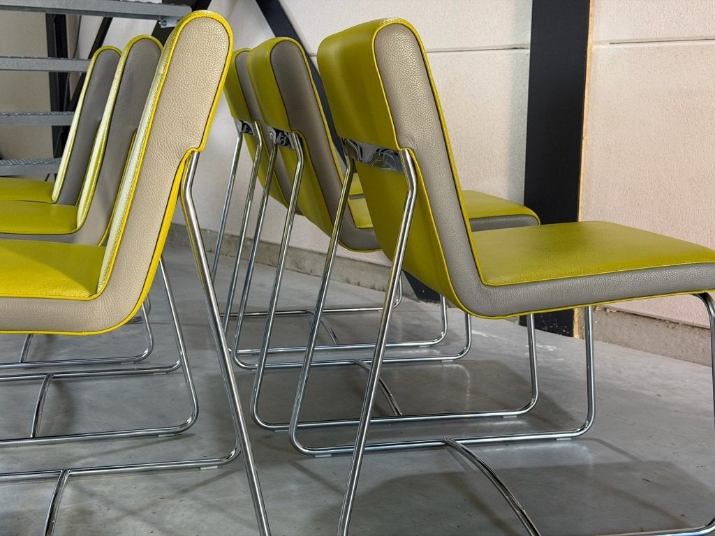 6 Leolux Spring eetkamerstoelen - nieuwstaat, Ophalen, Info@leolux.nl, Zo goed als nieuw, Leolux Furniture Group
