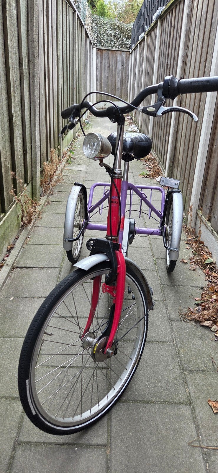 Huka driewieler - Comfortabel en stabiel, Fietsen en Brommers, Ophalen, Gebruikt, Terugtraprem, Huka