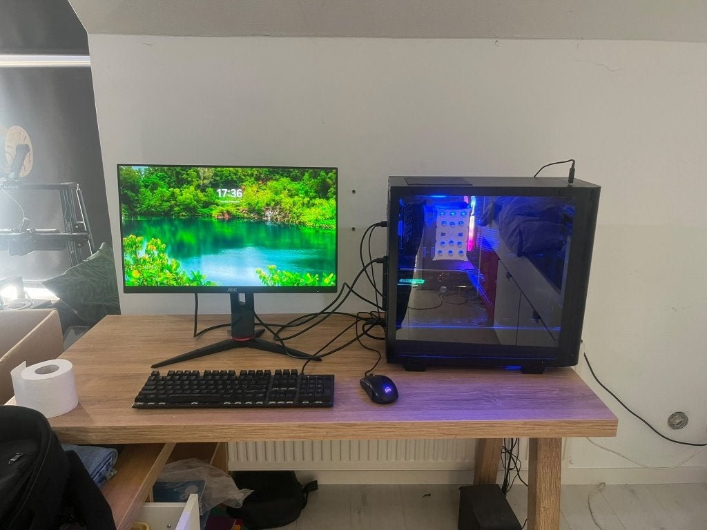 AOC 144HZ 24Inch scherm, Ingebouwde speakers, Gebruikt, 101 t/m 150 Hz, DisplayPort