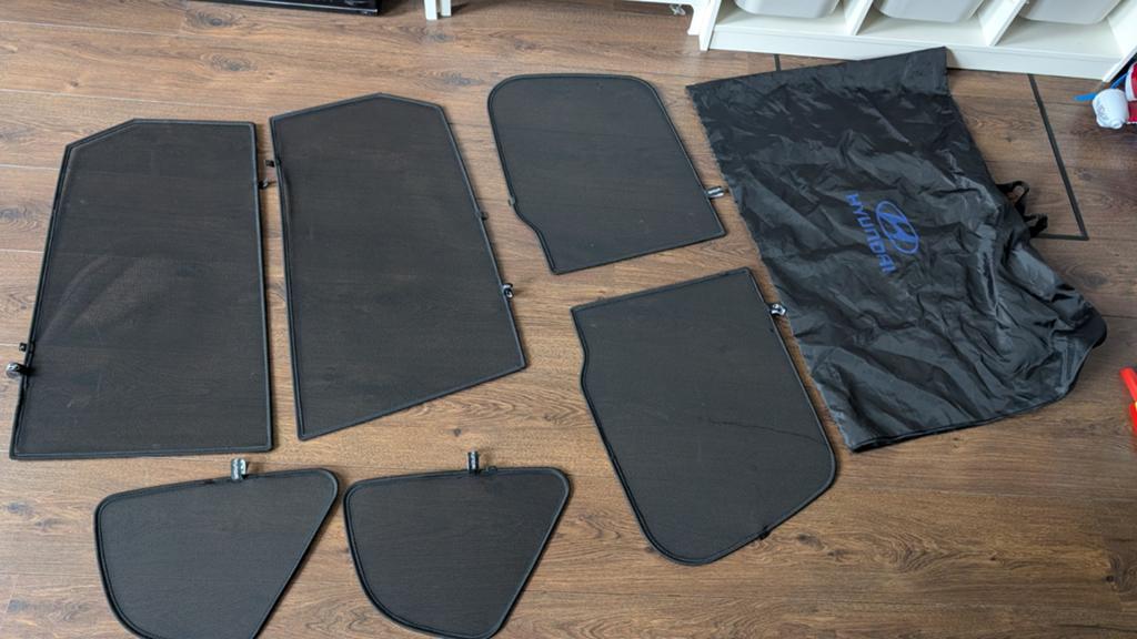 Hyundai i30 cw  raamzonwering set (6 stuks) met hoes, Ophalen, Gebruikt
