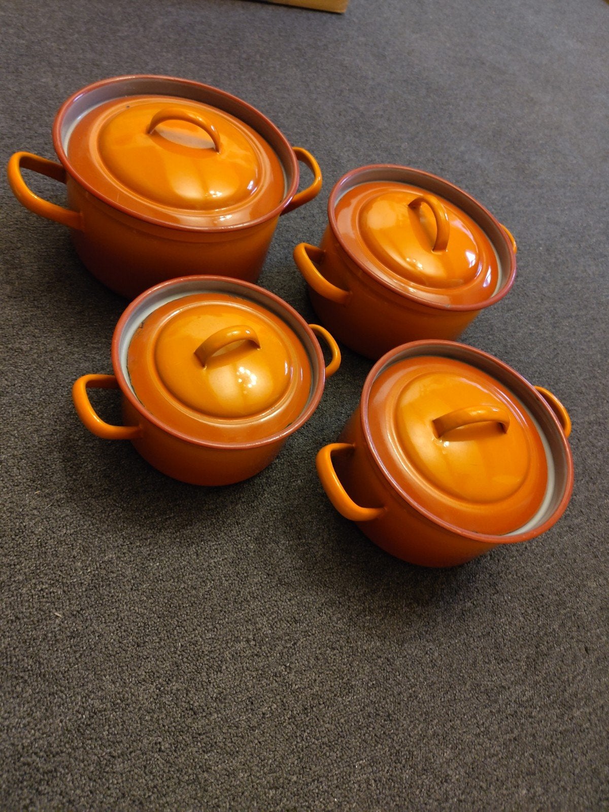Vintage Emaille Pannenset - Oranje (4 stuks), Ophalen, Gebruikt, Pannenset, Met deksel