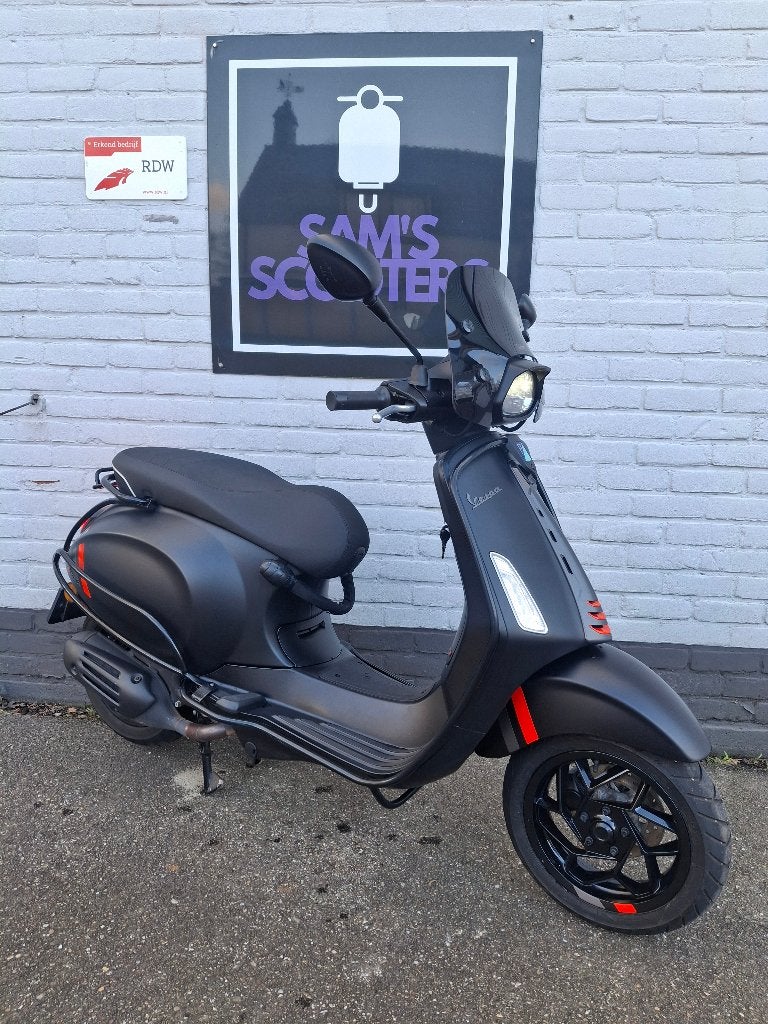 Vespa Sprint - 2025 - 4664 KM - 6MND GARANTIE, Ophalen, Gebruikt, Benzine, Vespa