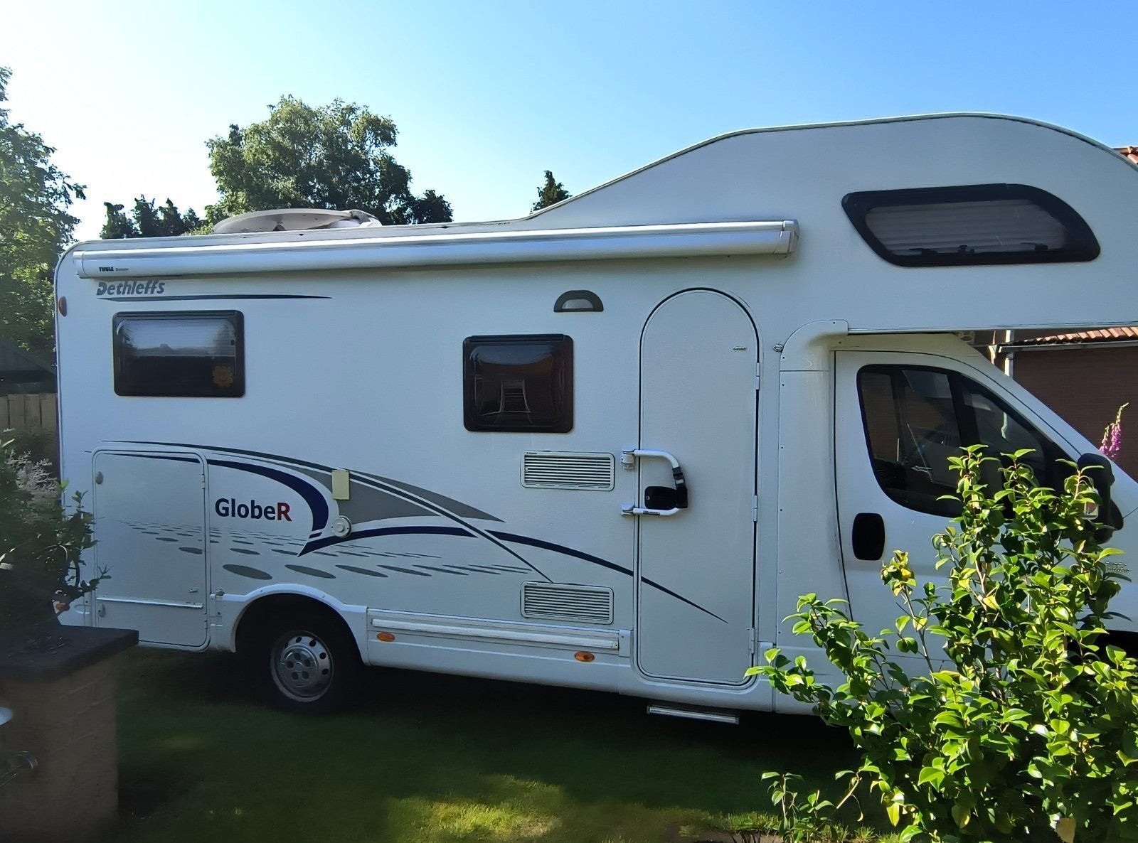 Dethleffs GlobeR A 697 Fiat Ducato, ruime 6-persoons camper, Caravans en Kamperen, Alkoof, Ringverwarming, Buitenlamp, Fiat