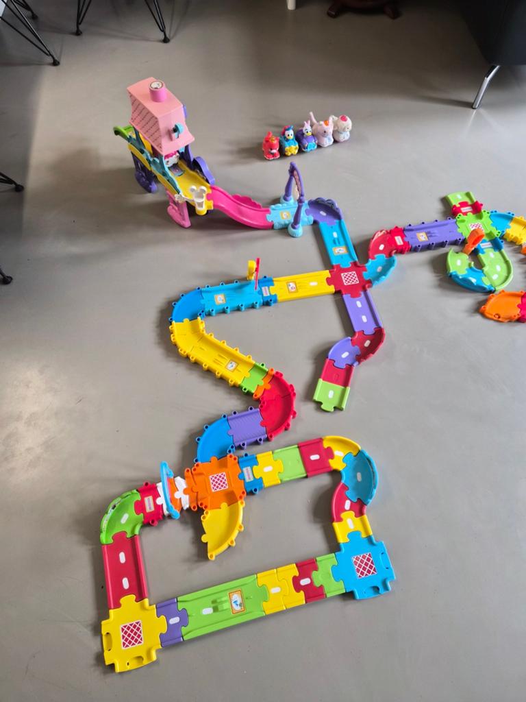 VTech Toet Toet Auto's & Zoef Zoef Dieren met Disney Minnie, Ophalen, 2 tot 4 jaar