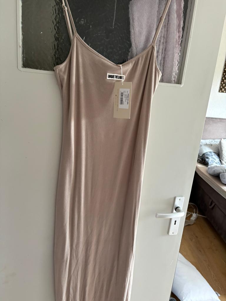 Unique jurk mocha, Beige, Maat 46/48 (XL) of groter, Nieuw, Ophalen of Verzenden