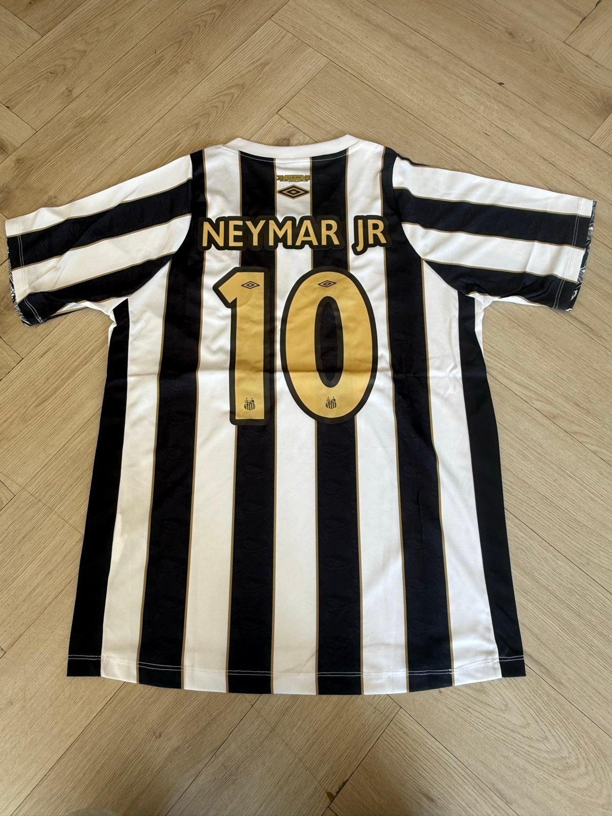 Neymar Jr. Santos FC Thuisshirt Maat L, Kleding | Heren, Sportkleding, Maat 52/54 (L), Zwart, Ophalen of Verzenden, Zo goed als nieuw
