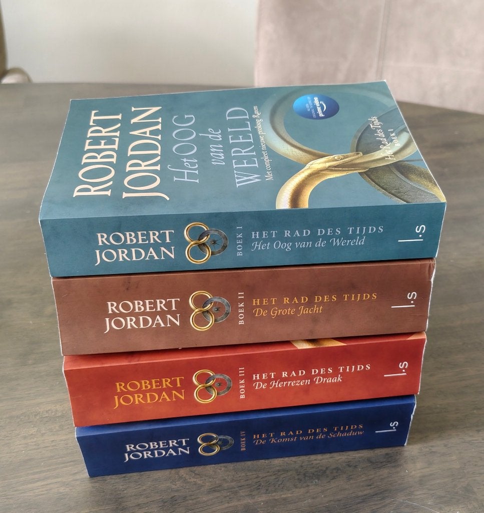 Het Rad des Tijds, Nederlandstalig, deel 1 t/m 4, paperback, Boeken, Ophalen of Verzenden, Gelezen, Robert Jordan