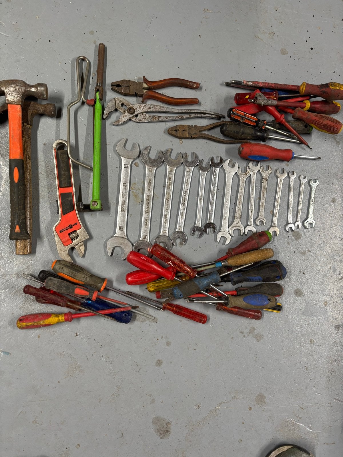 Diverse handgereedschap: schroevendraaiers, tangen, steeksle, Doe-het-zelf en Verbouw, Gereedschap | Handgereedschap, Ophalen