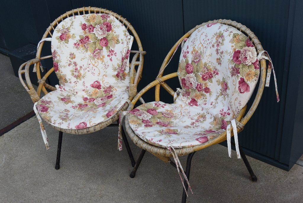 2 Rotan stoeltjes met kussentjes, Ophalen, Gebruikt, Twee, Bruin