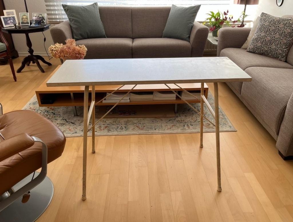 Formica jaren 70 tafel 30x140cm, Ophalen, Huis en Inrichting