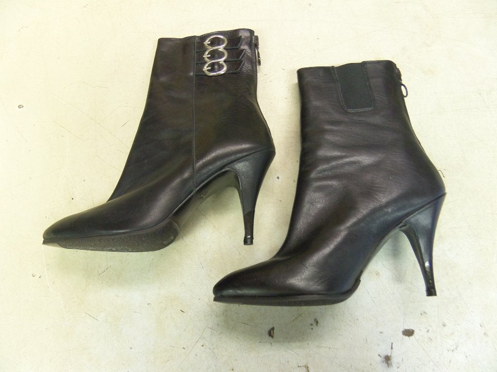 Zwarte enkellaars – maat 38 – naaldhak 10 cm., Kleding | Dames, Schoenen, Ophalen, Nieuw, Zwart