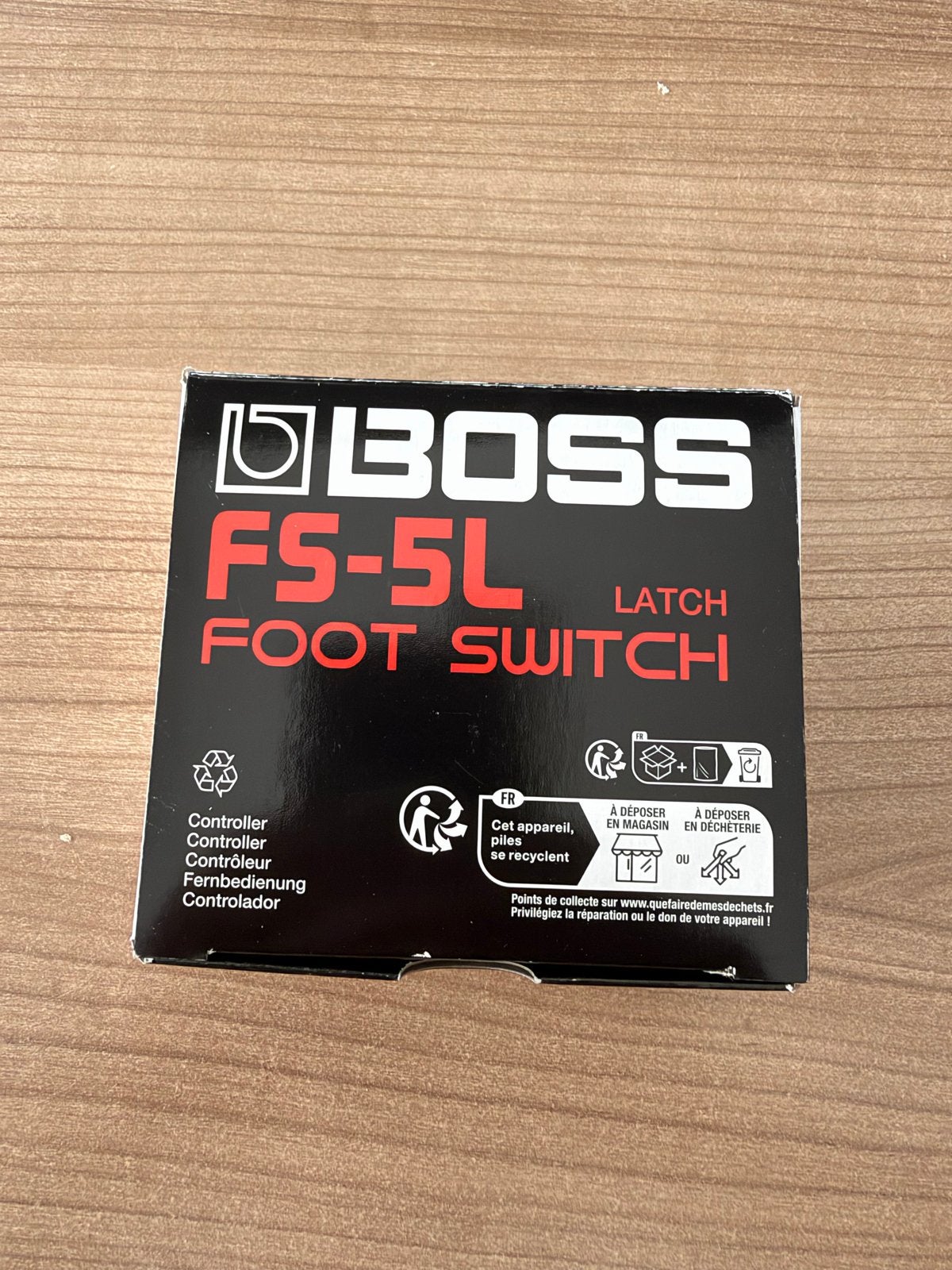Boss FS-5L Latch Voetschakelaar - Nieuw in doos, Ophalen, Nieuw, Overige typen