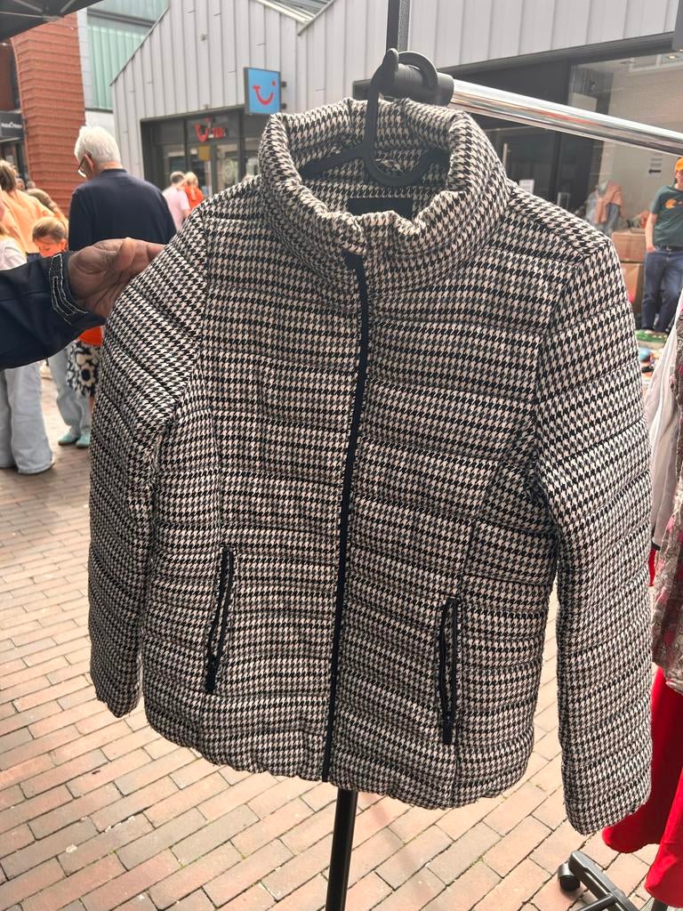 Stijlvolle Zwart-Witte Pied-de-Poule Jas, Ophalen of Verzenden, Zo goed als nieuw, Maat 34 (XS) of kleiner, Zwart