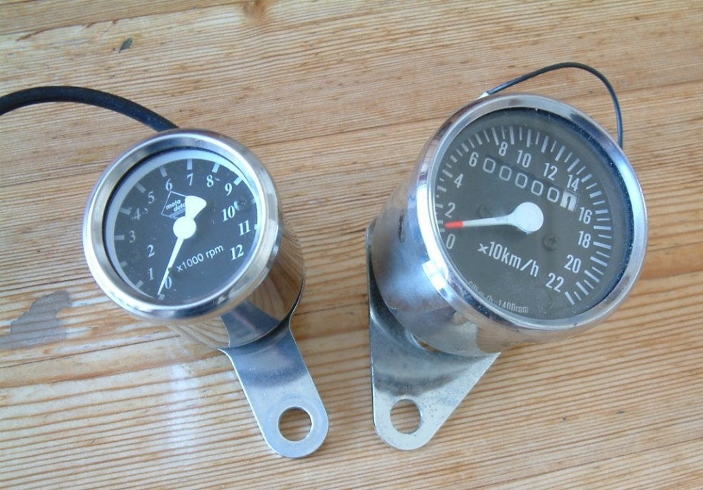 honda cockpit Km en tooeren teller  en carburateur 900, Motoren, Ophalen, Gebruikt