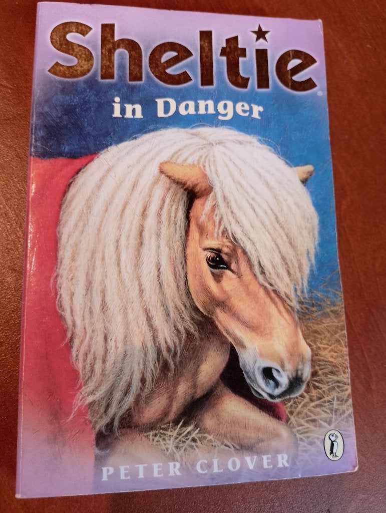 Sheltie in danger, Peter Clover, Boeken, Ophalen of Verzenden, Gelezen