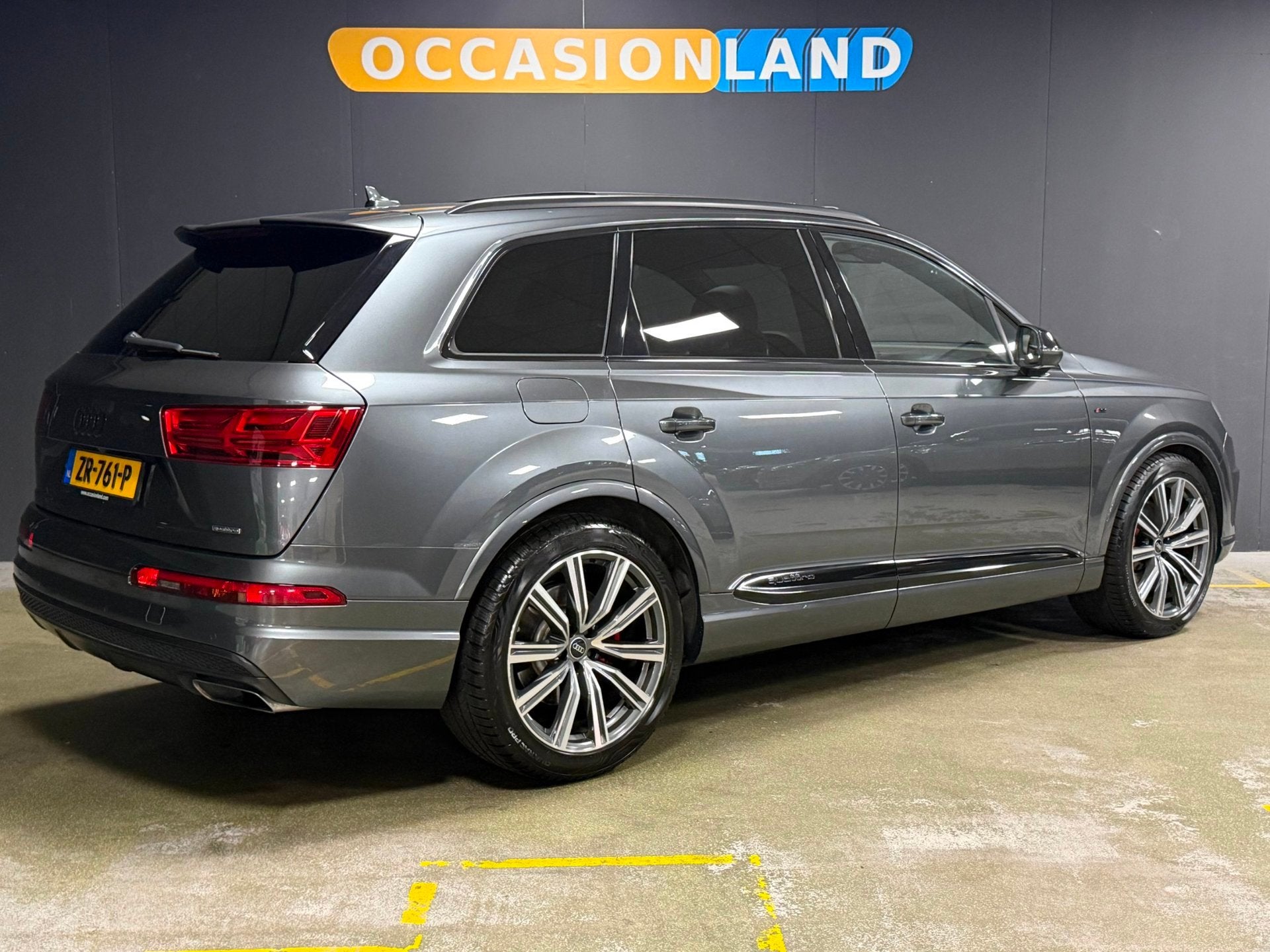 Audi Q7 3.0 TFSI quattro Pro Line S|PANO|LUCHTVERING|HUD|KEY, Auto's, Audi, Automaat, 2995 cc, 120 €/maand, Leder
