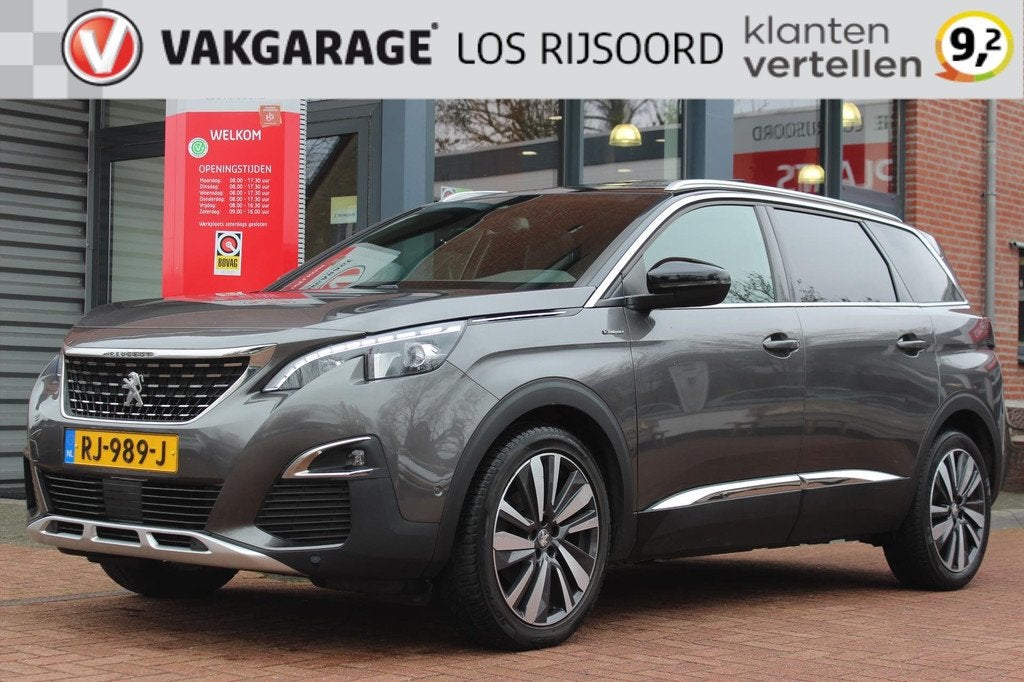 PEUGEOT 5008 1.2 PureTech *GT-Line* | Schuifdak | Camera | H, Voorwielaandrijving, Gebruikt, 1199 cc, 1290 kg
