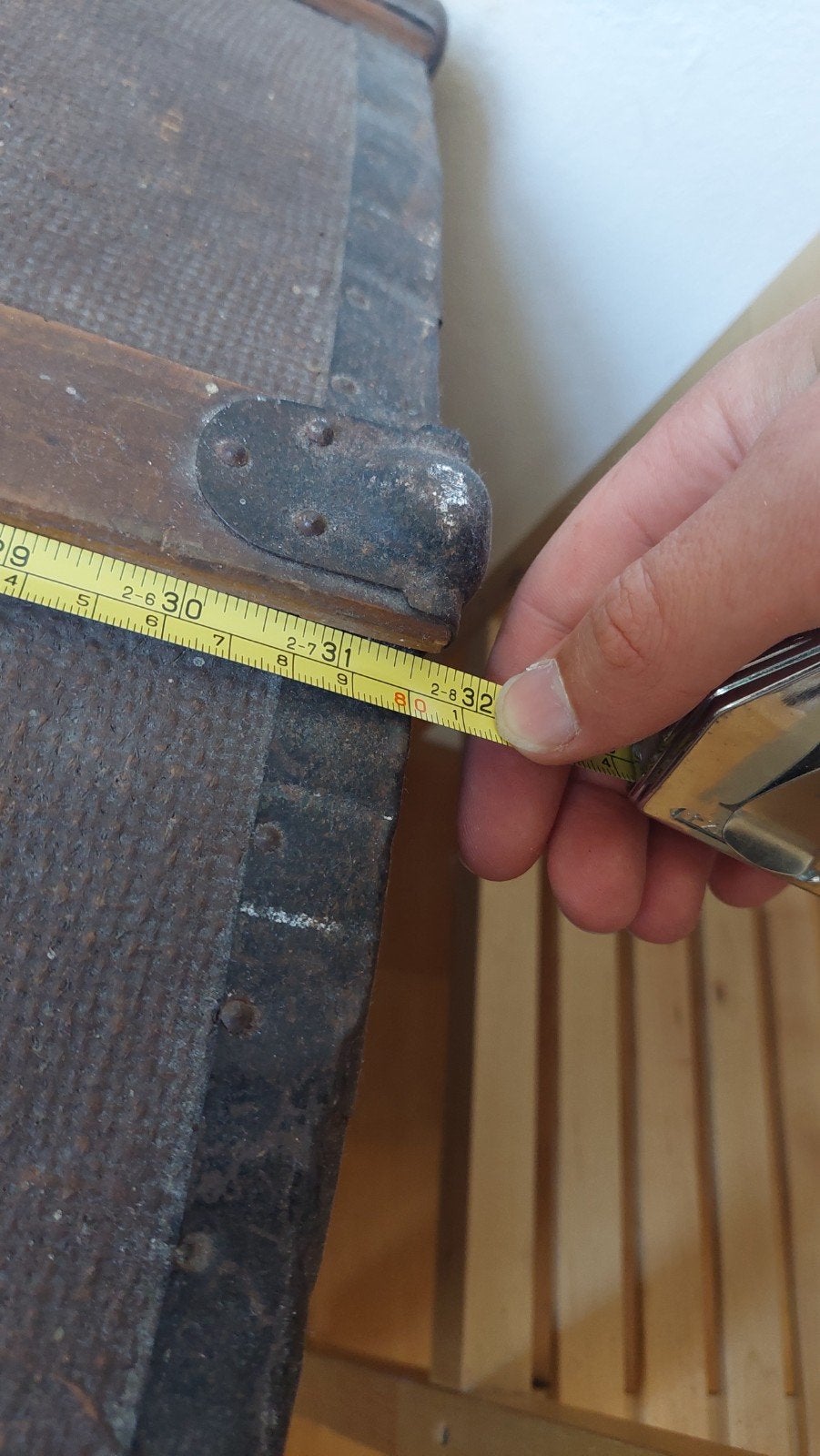 Houten kist, Ophalen