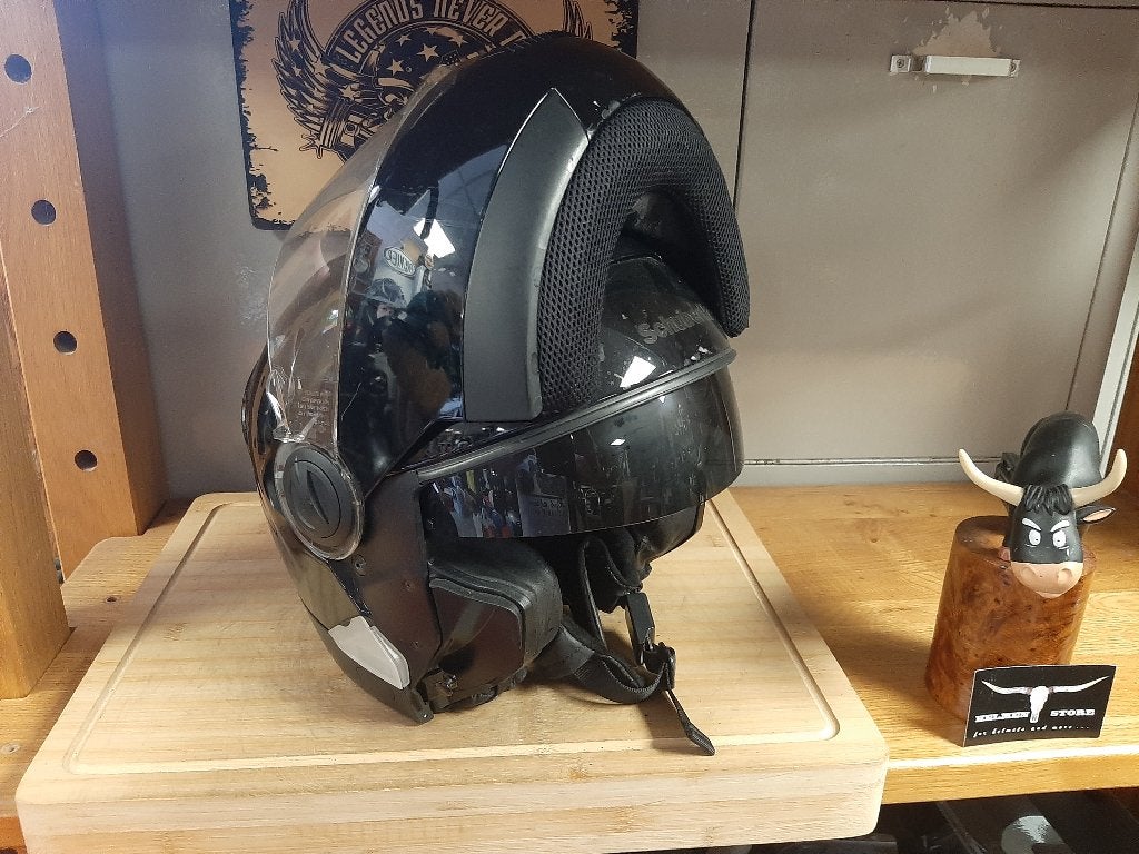 Oude schuberth systeemhelm maat M gebruikt motor helm M, M, Pascalstraat 6 1704 RD Heerhugowaard, Systeemhelm, Dames