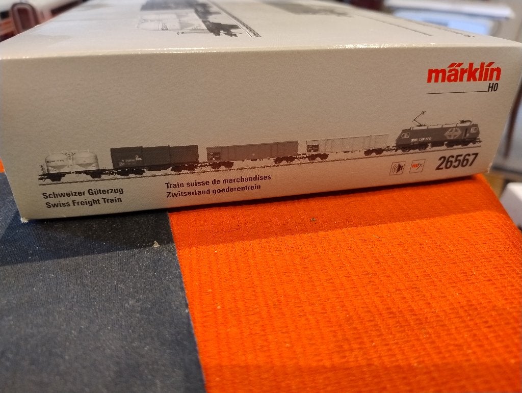 Märklin 26567 – Exclusieve Zwitserse Set SBB Re 4/4 IV NIEUW, Hobby en Vrije tijd, Ophalen, Wisselstroom, Locomotief, Nieuw