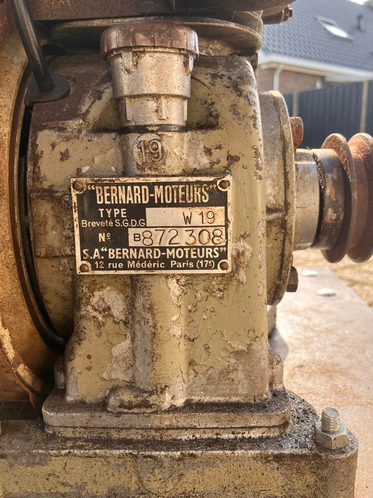 Bernard stationaire motor - Type W 19, Ophalen, Gebruikt, Benzinemotor, Minder dan 1400 rpm
