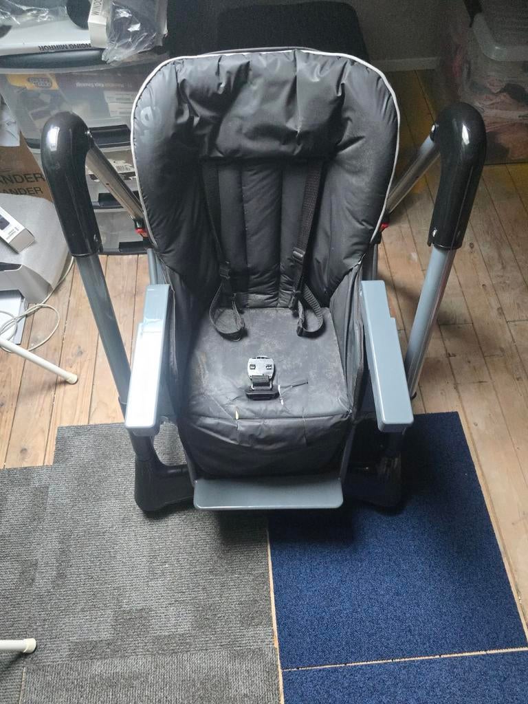 Quté baby-kinder eetstoel - Hoogte verstelbaar, kantelbaar, Kinderen en Baby's, Kinderstoelen, Ophalen, Zo goed als nieuw, Overige typen