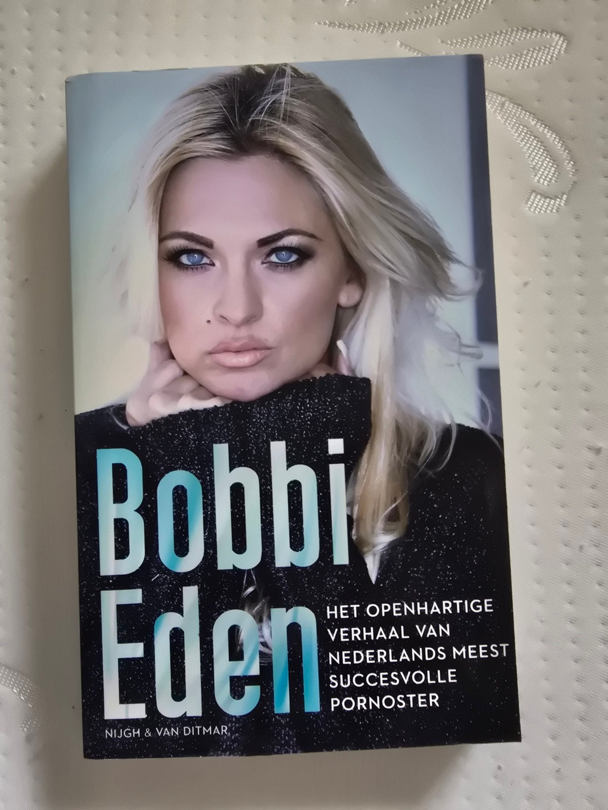 Bobbi Eden biografie, Ophalen of Verzenden, Zo goed als nieuw, Bobbi Eden