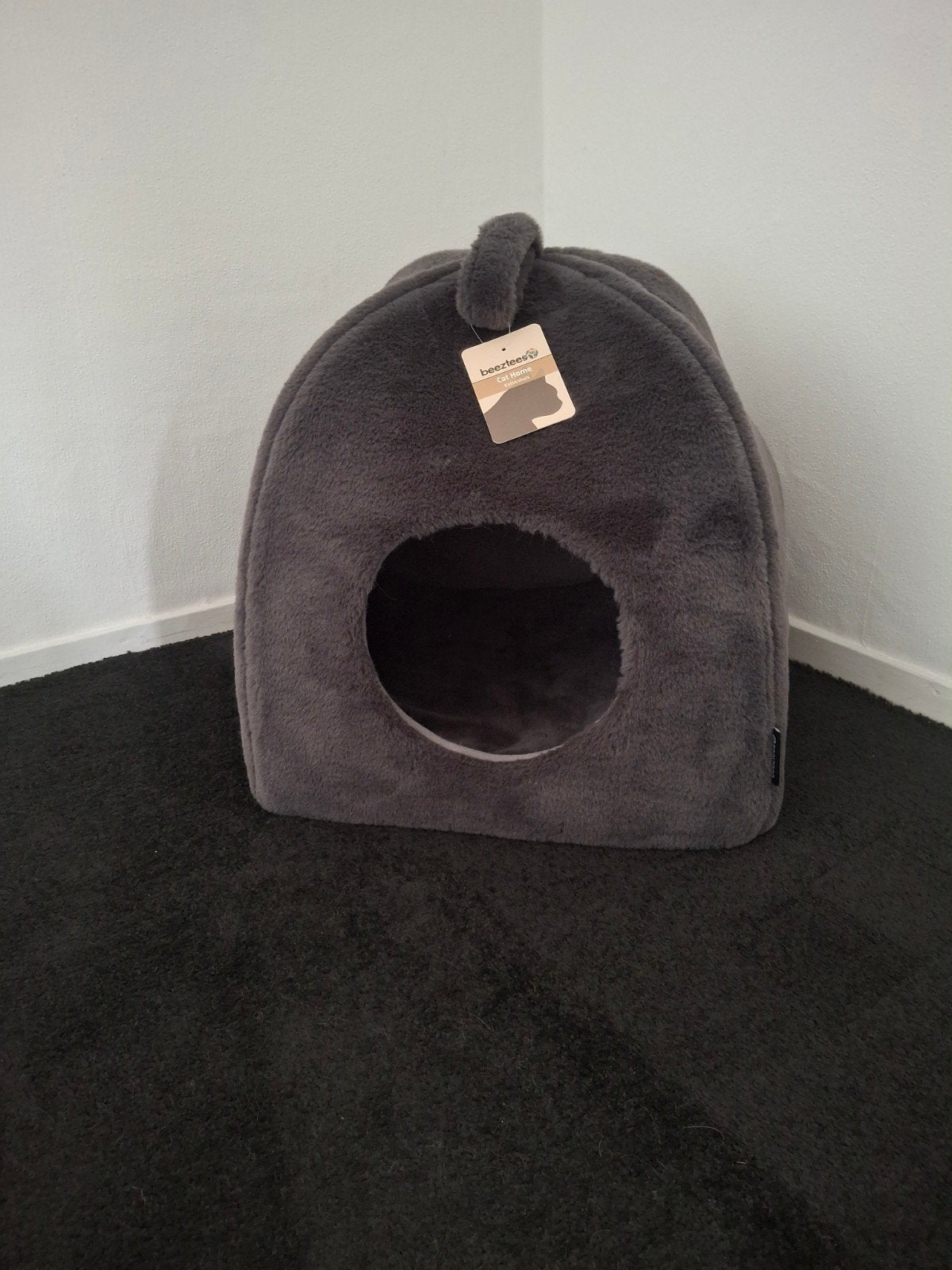 Katten huisje zo goed als nieuw, Ophalen, Zo goed als nieuw