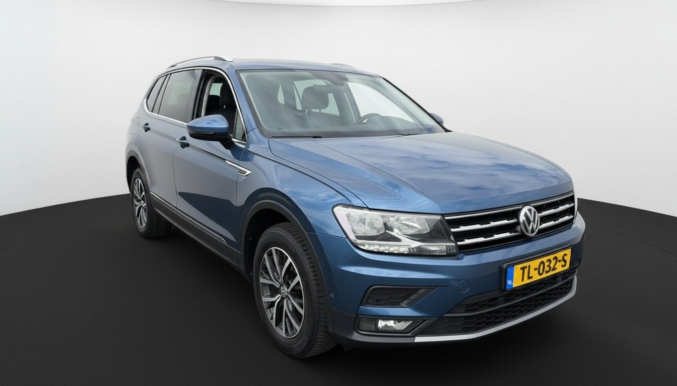 Volkswagen Tiguan Allspace 1.4 TSI 150PK COMFORTLINE 7-PERSO, Euro 6, 4 cilinders, Blauw, 7 stoelen