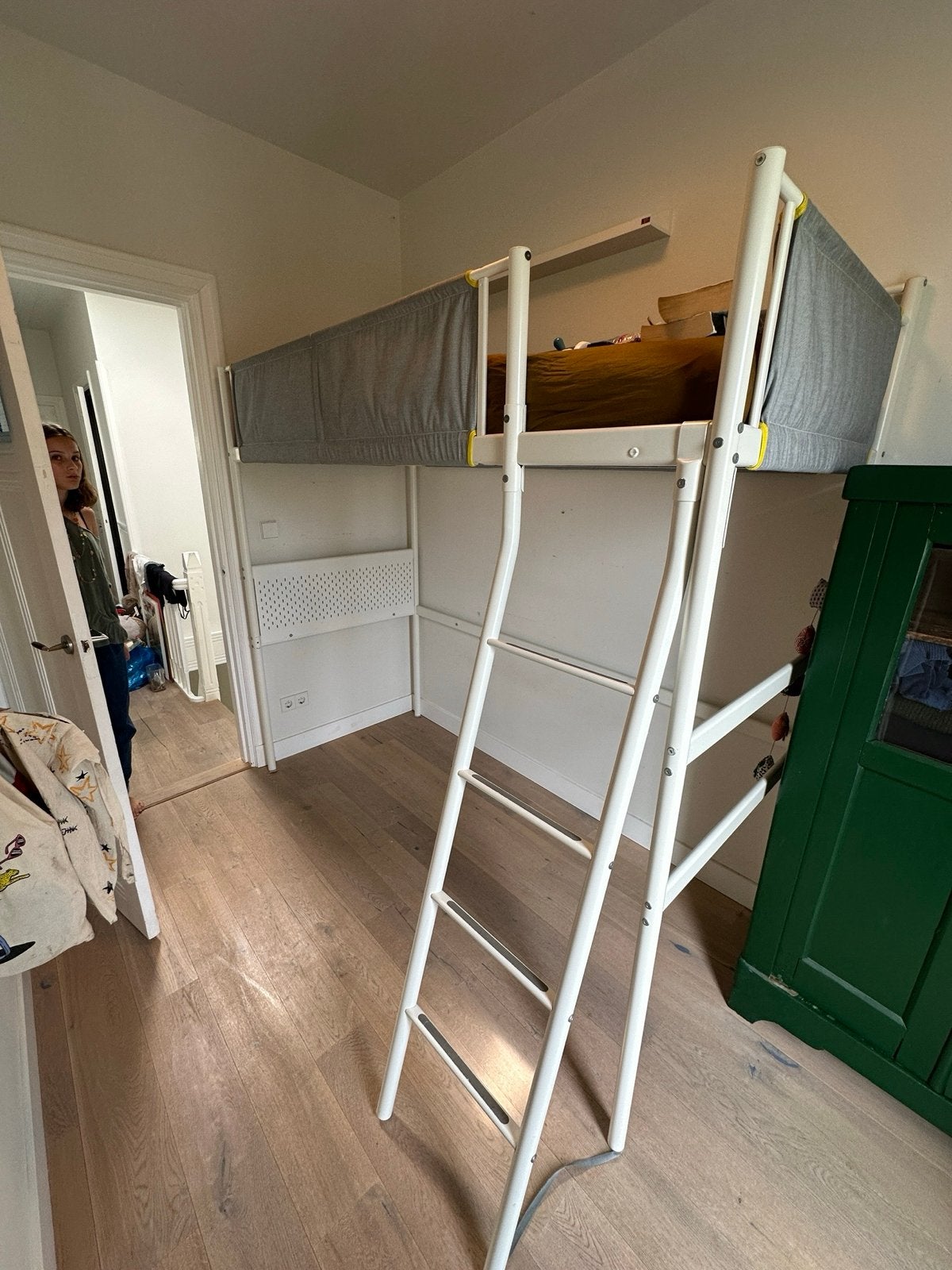 IKEA VITVAL Hoogslaper met bureau, wit/lichtgrijs, 90x200 cm, Ophalen, Gebruikt, Eenpersoons, 200 cm