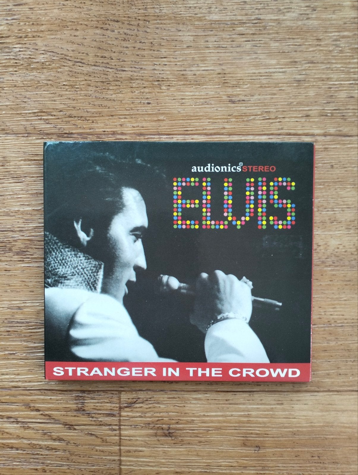 Elvis Presley digipack cd + boekje

" STRANGER IN THE CROWD, Ophalen of Verzenden, Zo goed als nieuw, Poprock