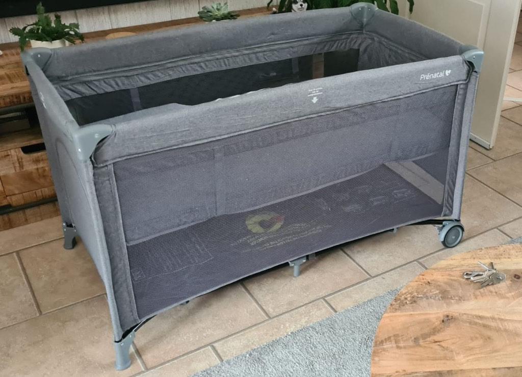 Prenatal campingbed + matras + hoes, Ophalen, Zo goed als nieuw, Reisbedje