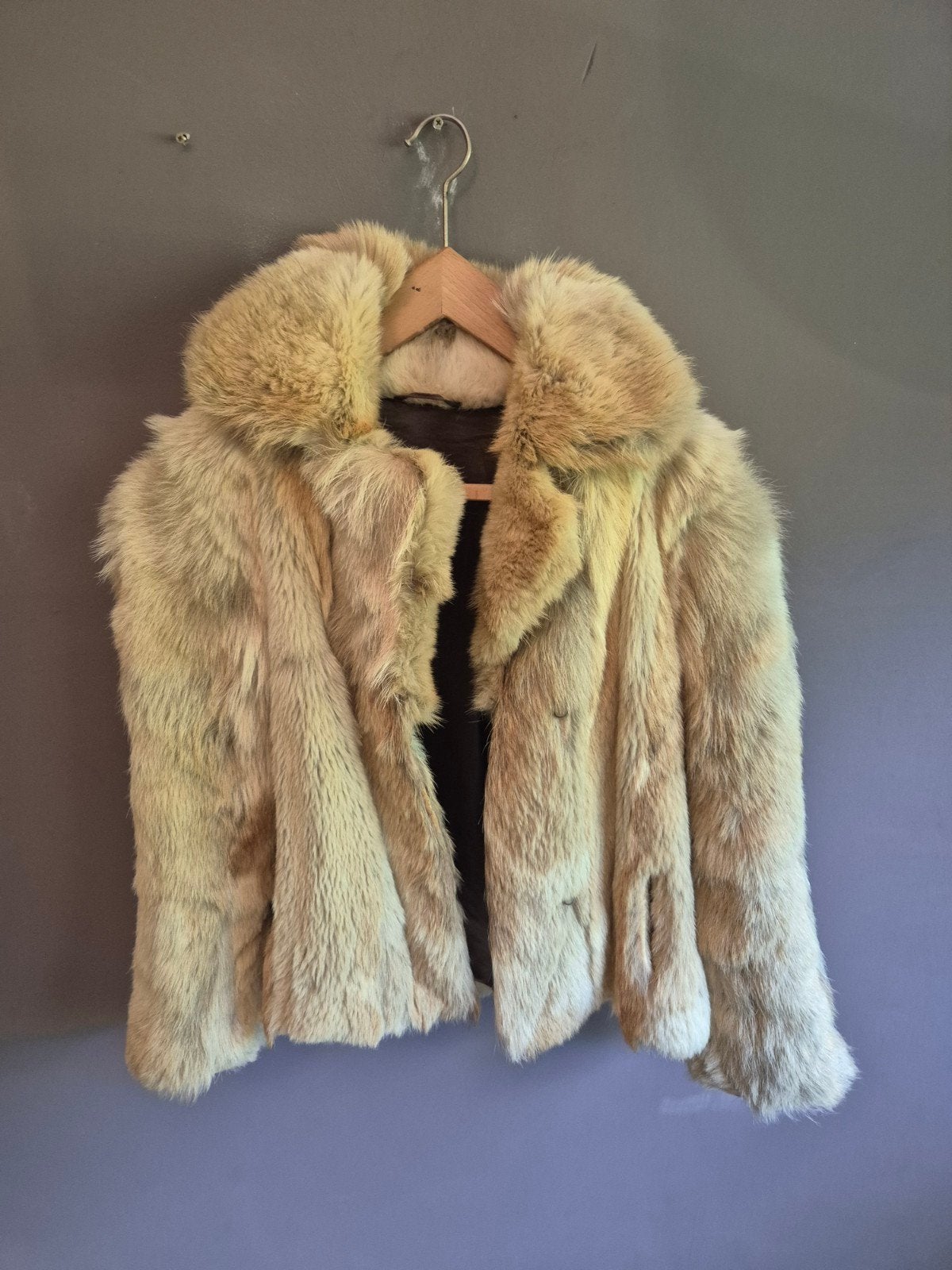Vintage Bontjas 'De Bonikoning' Eindhoven - Maat M, Maat 38/40 (M), Beige, Ophalen of Verzenden, Gedragen