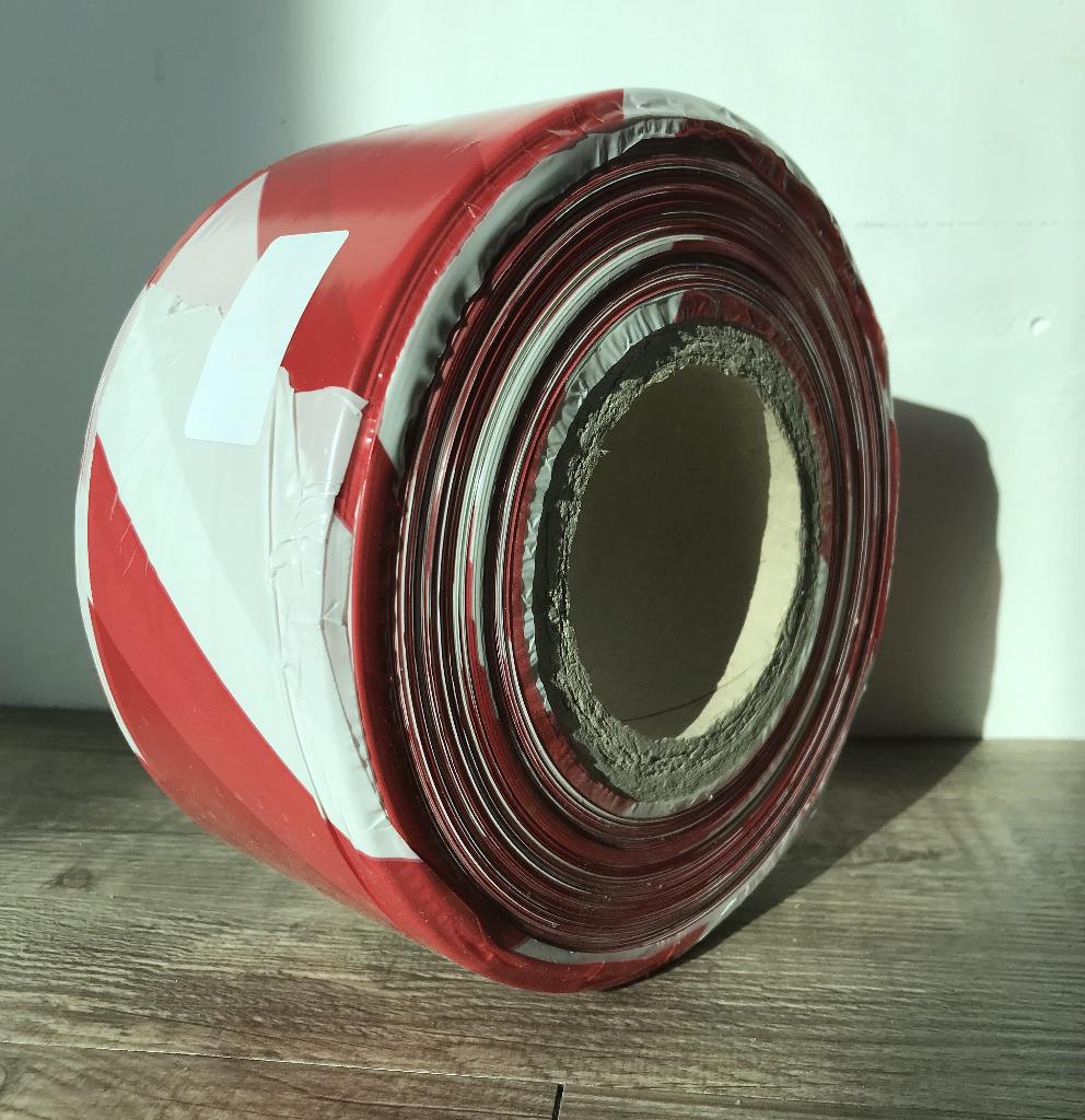 Nieuw Afzetlint rood/wit – 500 meter koningsdag kraam, Hobby en Vrije tijd, Feestartikelen, Nieuw, Versiering, Overige, Ophalen of Verzenden
