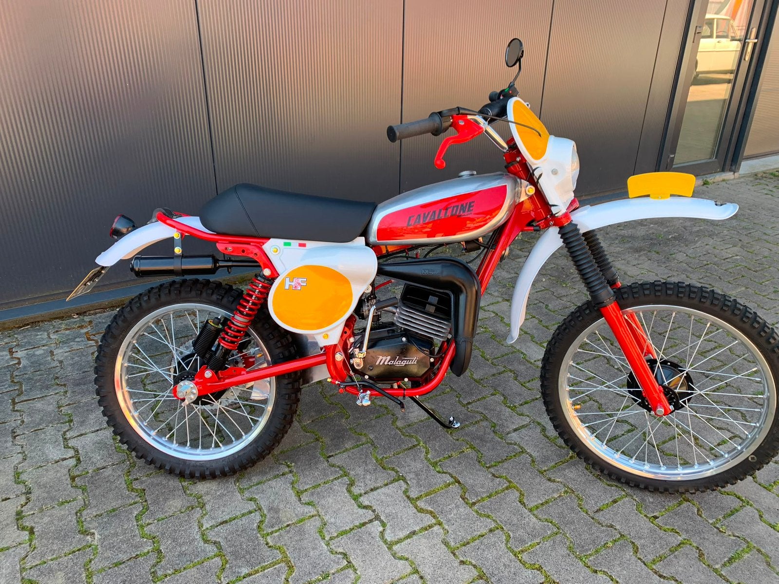 Malaguti Calvacone Special HF  - NIEUWSTAAT + Brom Kenteken, Fietsen en Brommers, Brommers | Oldtimers, Ophalen, Maximaal 45 km/u