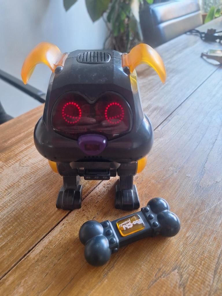 Poo-chi Friends robot hond met bot, Ophalen of Verzenden, Gebruikt, Jongen of Meisje