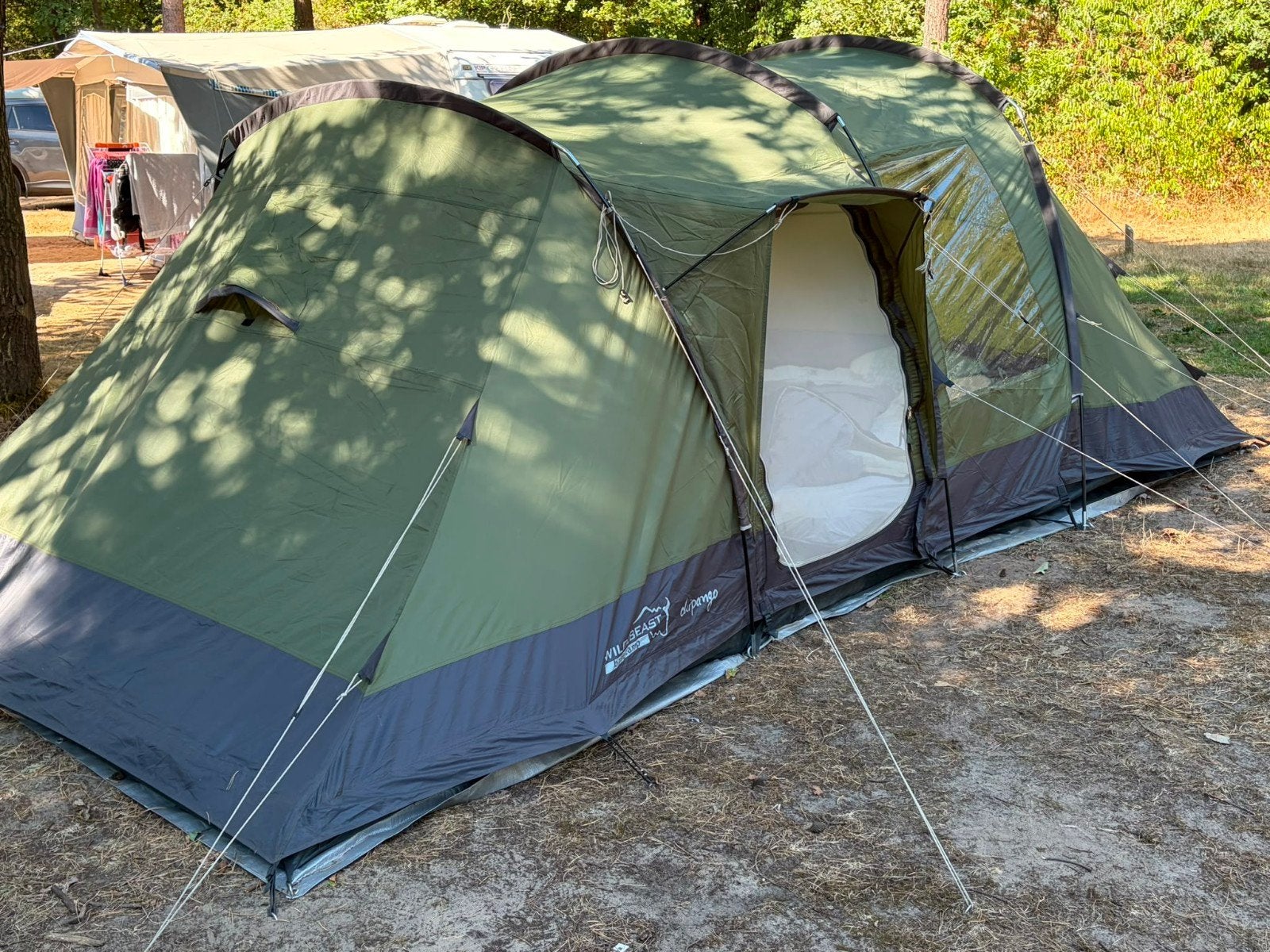 4 Persoons Wildebeast Chipango tent, Ophalen, Gebruikt, Tot en met 4