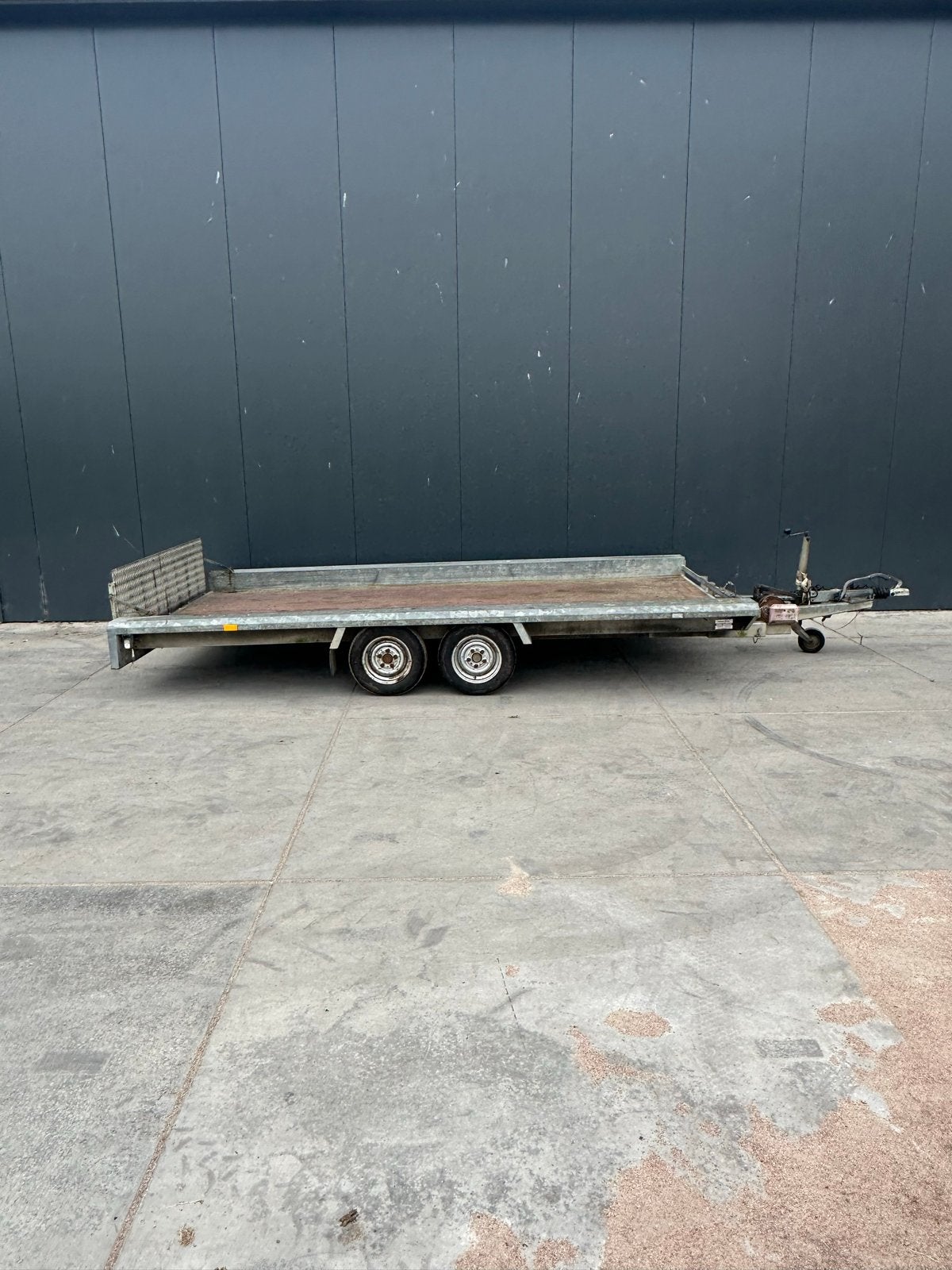 Hapert oprijwagen / machinetransporter met lier, Ophalen, Gebruikt, ., .