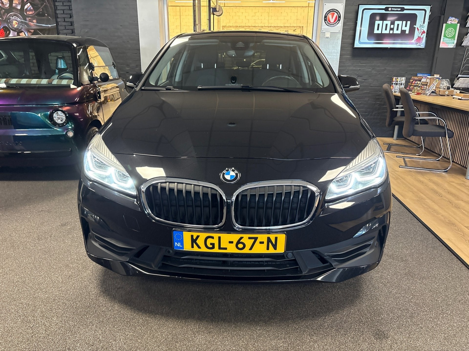 BMW 2-serie Active Tourer 225xe iPerformance High Executive,, Automaat, Gebruikt, 1650 kg, Zwart