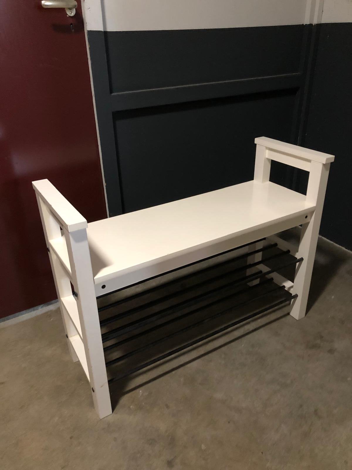 Ikea bank met schoenenrek, Ophalen, Zo goed als nieuw