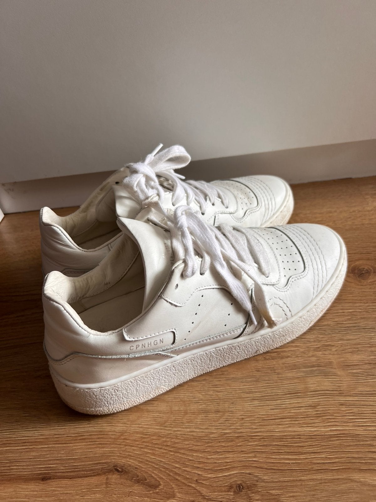 Maat 41 kopenhagen sneakers zgan gympen, Wit, Ophalen of Verzenden, Sneakers of Gympen, Zo goed als nieuw
