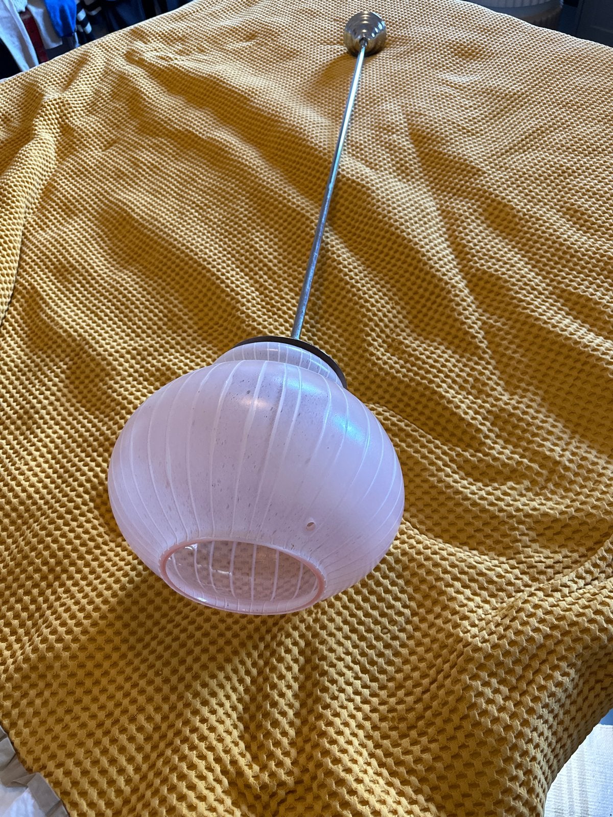 Vintage Roze Melk Glazen Plafondlamp, jaren 40/50., Ophalen of Verzenden